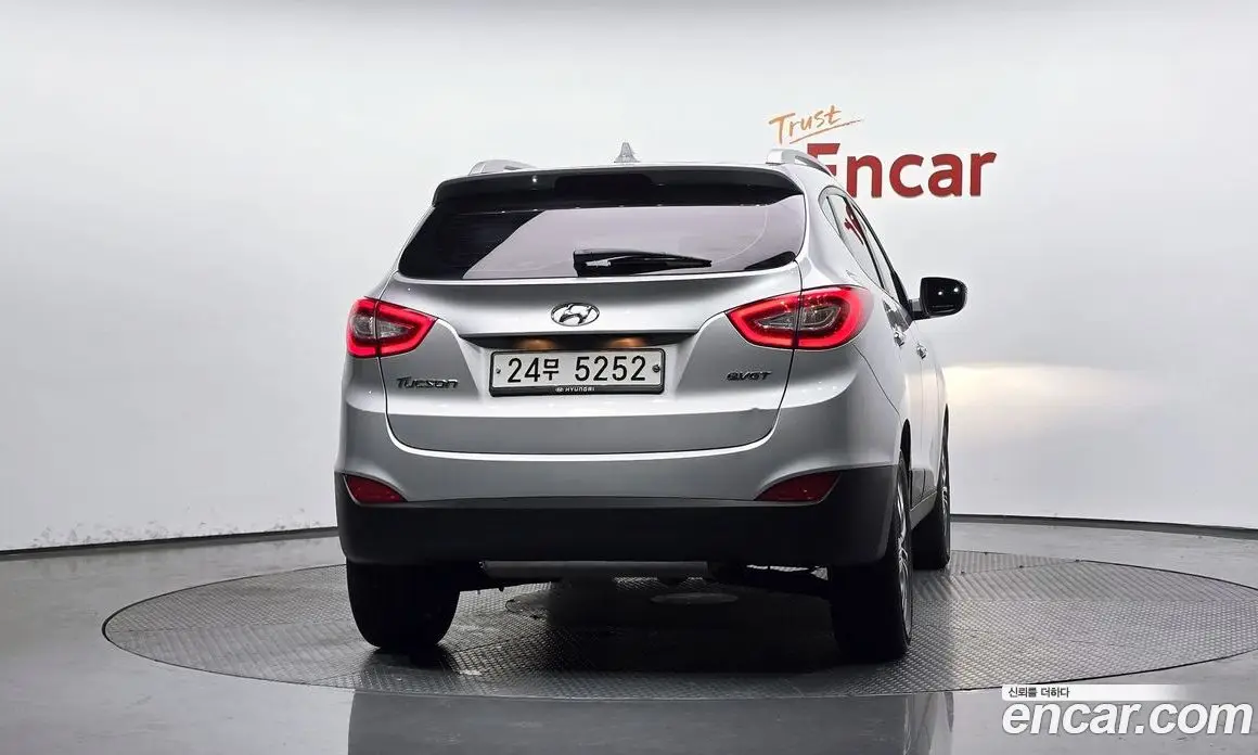 Hyundai Tucson 2013 2.0 автомат (гидро), фото 4 Hyundai Tucson 2013 2.0 автомат (гидро), фото 4