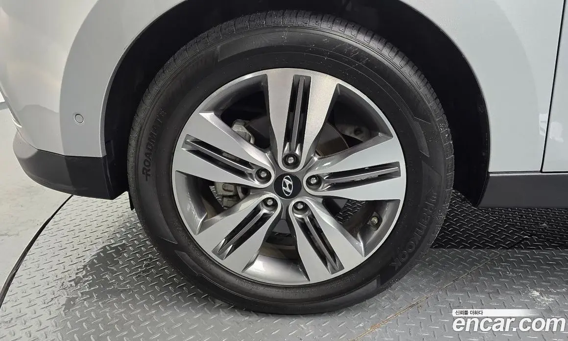 Hyundai Tucson 2013 2.0 автомат (гидро), фото 5 Hyundai Tucson 2013 2.0 автомат (гидро), фото 5