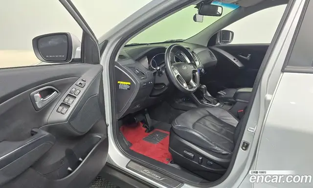 Hyundai Tucson 2013 2.0 автомат (гидро), миниатюра 10 Hyundai Tucson 2013 2.0 автомат (гидро), миниатюра 10