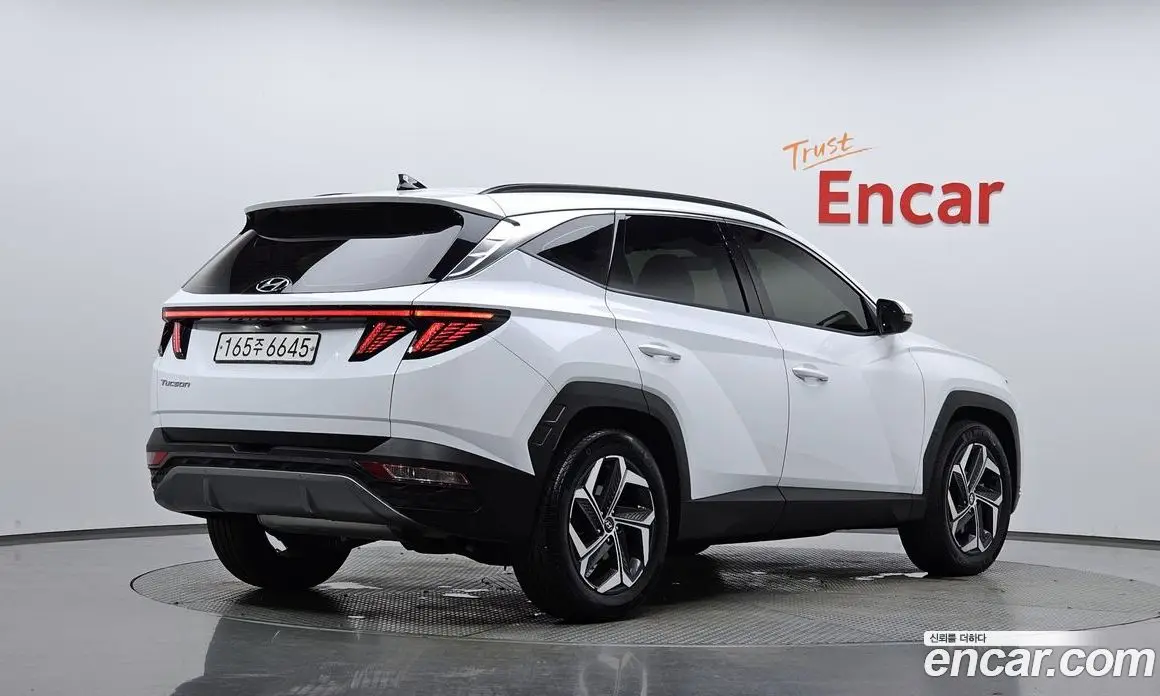 Hyundai Tucson 2022 1.6 автомат (гидро), фото 1 Hyundai Tucson 2022 1.6 автомат (гидро), фото 1