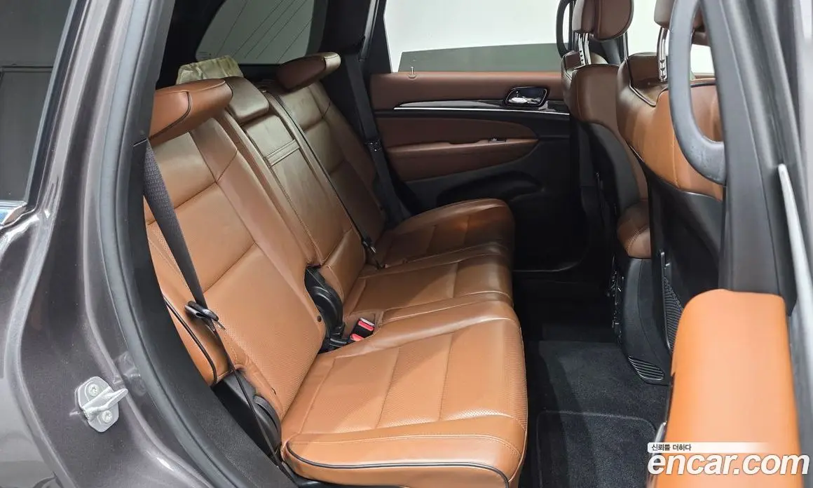 Jeep Cherokee 2021 3.6 автомат (гидро), фото 17