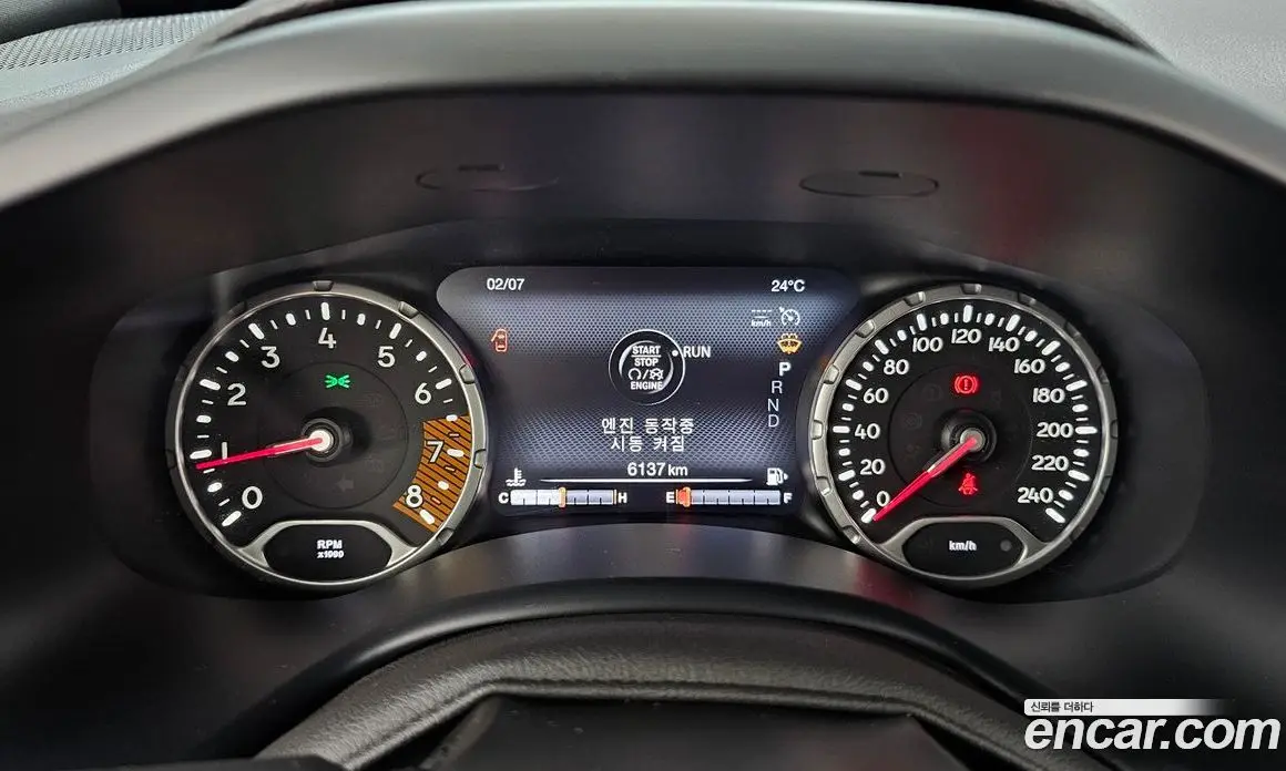 Jeep Renegade 2023 1.3 автомат (гидро), фото 11 Jeep Renegade 2023 1.3 автомат (гидро), фото 11