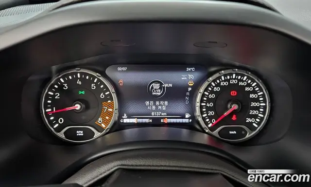 Jeep Renegade 2023 1.3 автомат (гидро), миниатюра 11 Jeep Renegade 2023 1.3 автомат (гидро), миниатюра 11