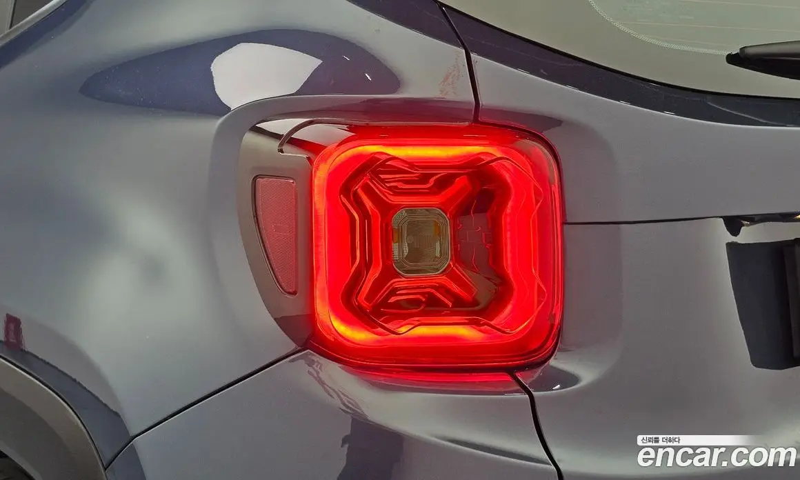 Jeep Renegade 2023 1.3 автомат (гидро), фото 9 Jeep Renegade 2023 1.3 автомат (гидро), фото 9