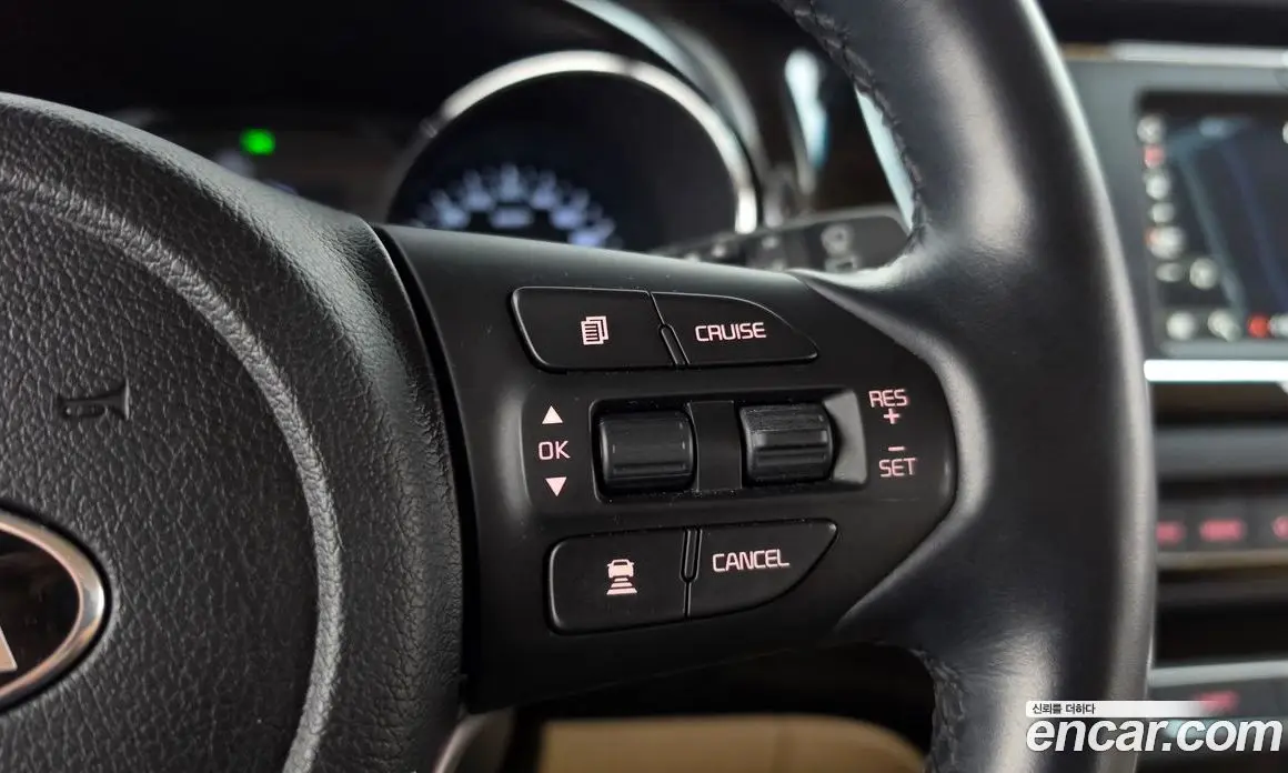 Kia Carnival 2020 2.2 автомат (гидро), фото 23