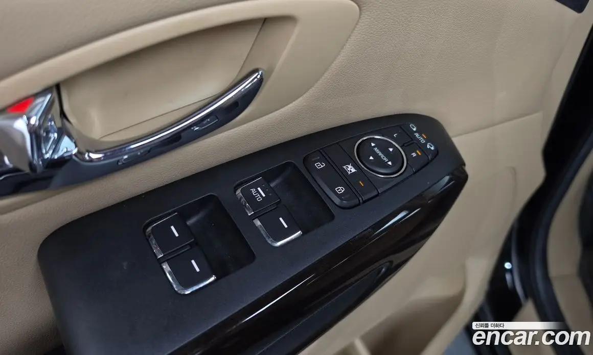 Kia Carnival 2020 2.2 автомат (гидро), фото 26