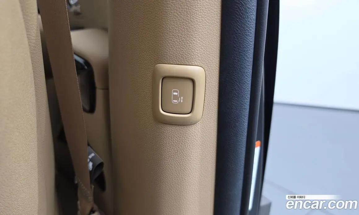 Kia Carnival 2020 2.2 автомат (гидро), фото 31