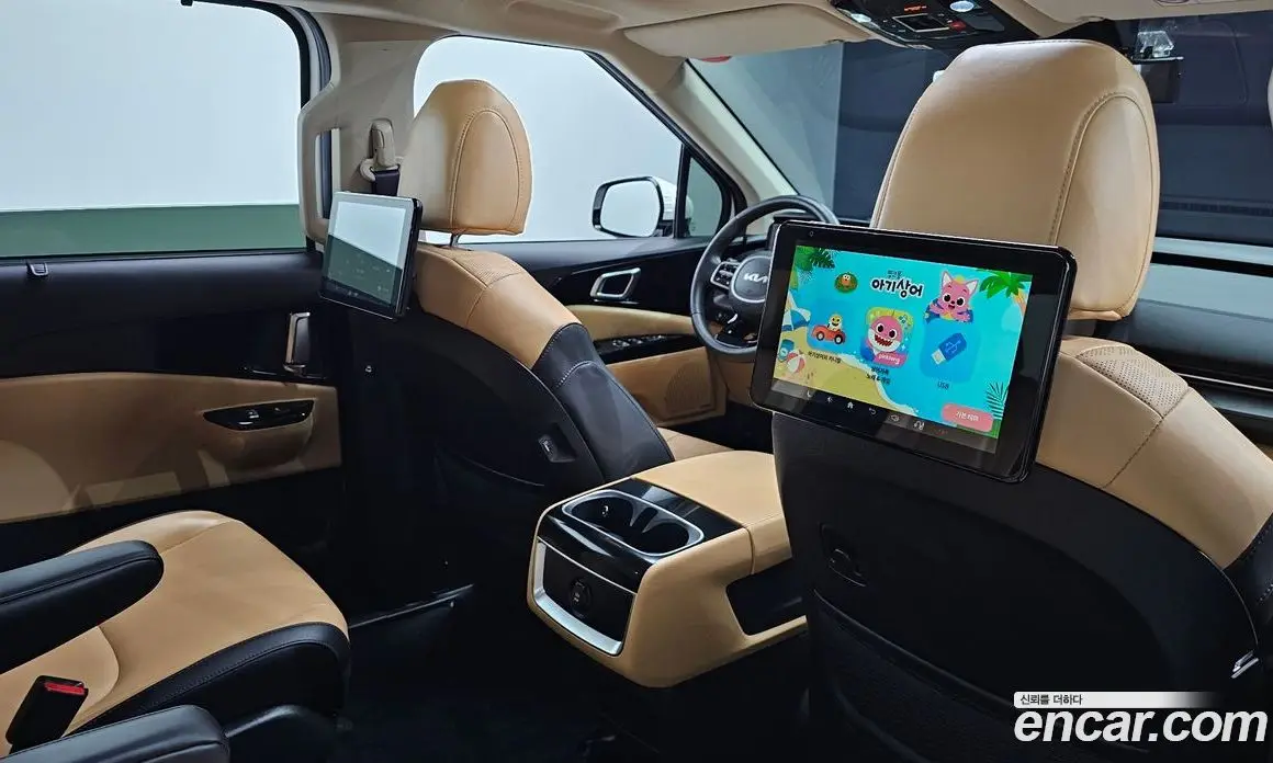 Kia Carnival 2023 3.5 автомат (гидро), фото 20 Kia Carnival 2023 3.5 автомат (гидро), фото 20