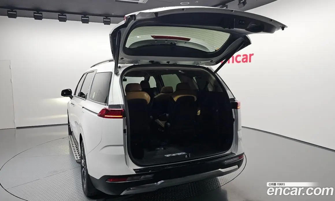 Kia Carnival 2023 3.5 автомат (гидро), фото 35 Kia Carnival 2023 3.5 автомат (гидро), фото 35
