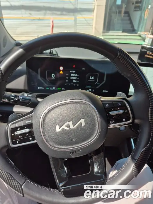 Kia Carnival 2024 1.6 автомат (гидро), миниатюра 12