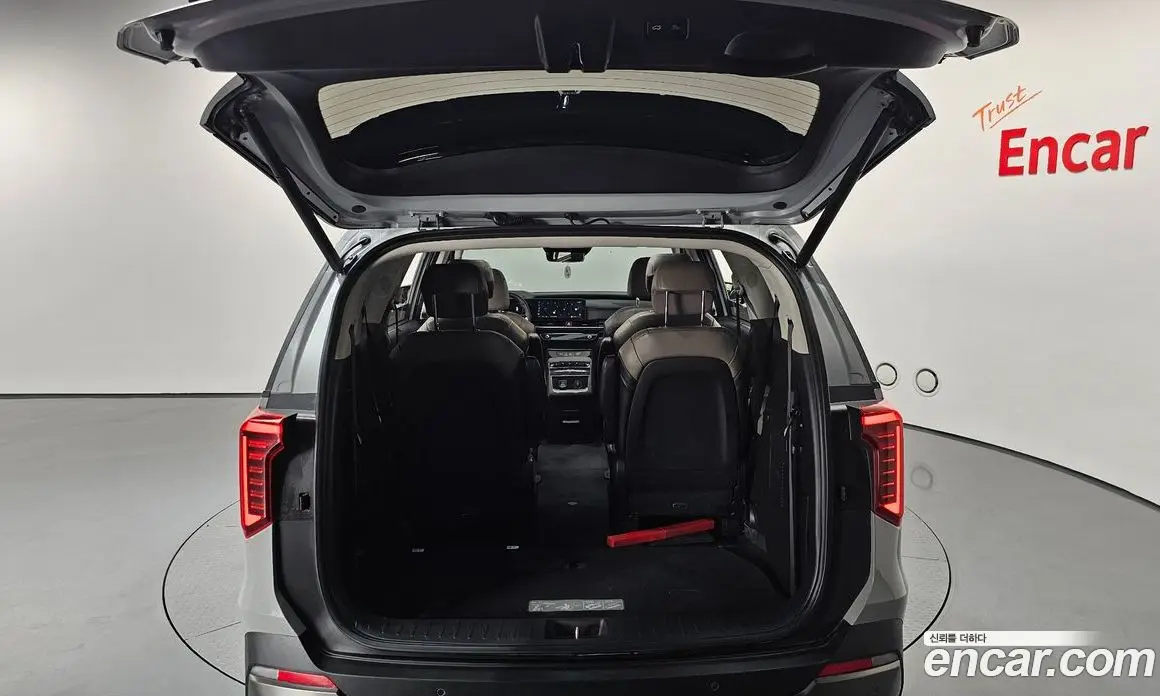 Kia Carnival 2025 2.2 автомат (гидро), фото 25