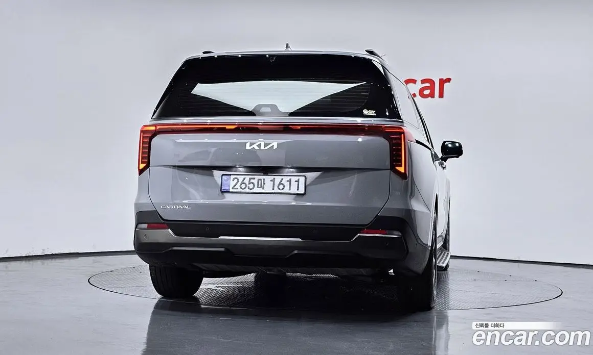 Kia Carnival 2025 2.2 автомат (гидро), фото 4