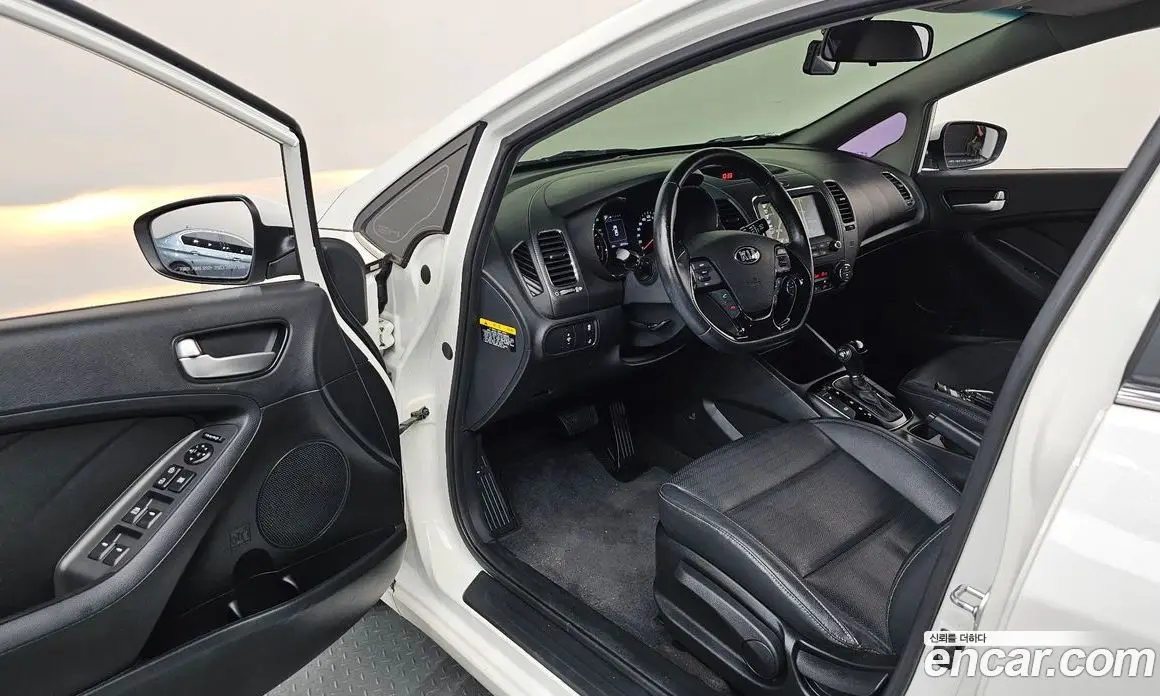 Kia K3 2017 1.6 автомат (гидро), фото 13 Kia K3 2017 1.6 автомат (гидро), фото 13