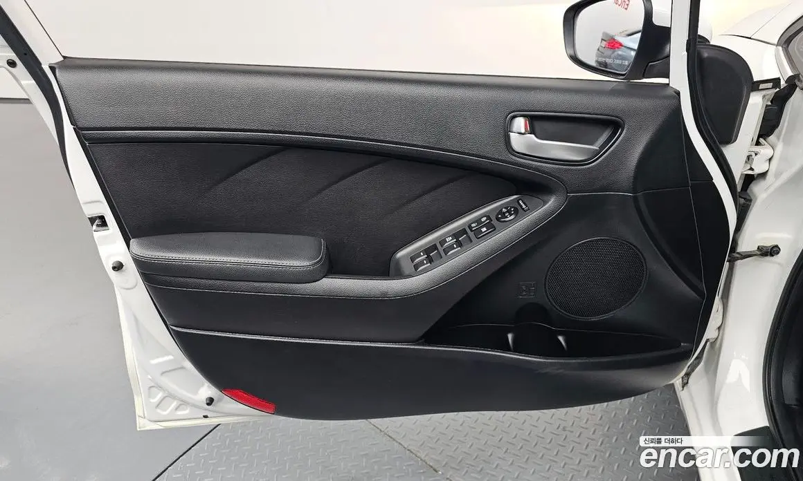Kia K3 2017 1.6 автомат (гидро), фото 14 Kia K3 2017 1.6 автомат (гидро), фото 14