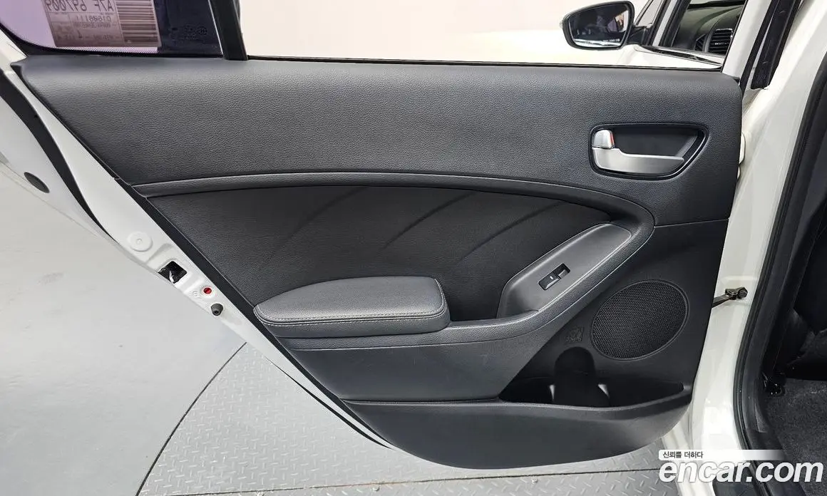 Kia K3 2017 1.6 автомат (гидро), фото 15 Kia K3 2017 1.6 автомат (гидро), фото 15