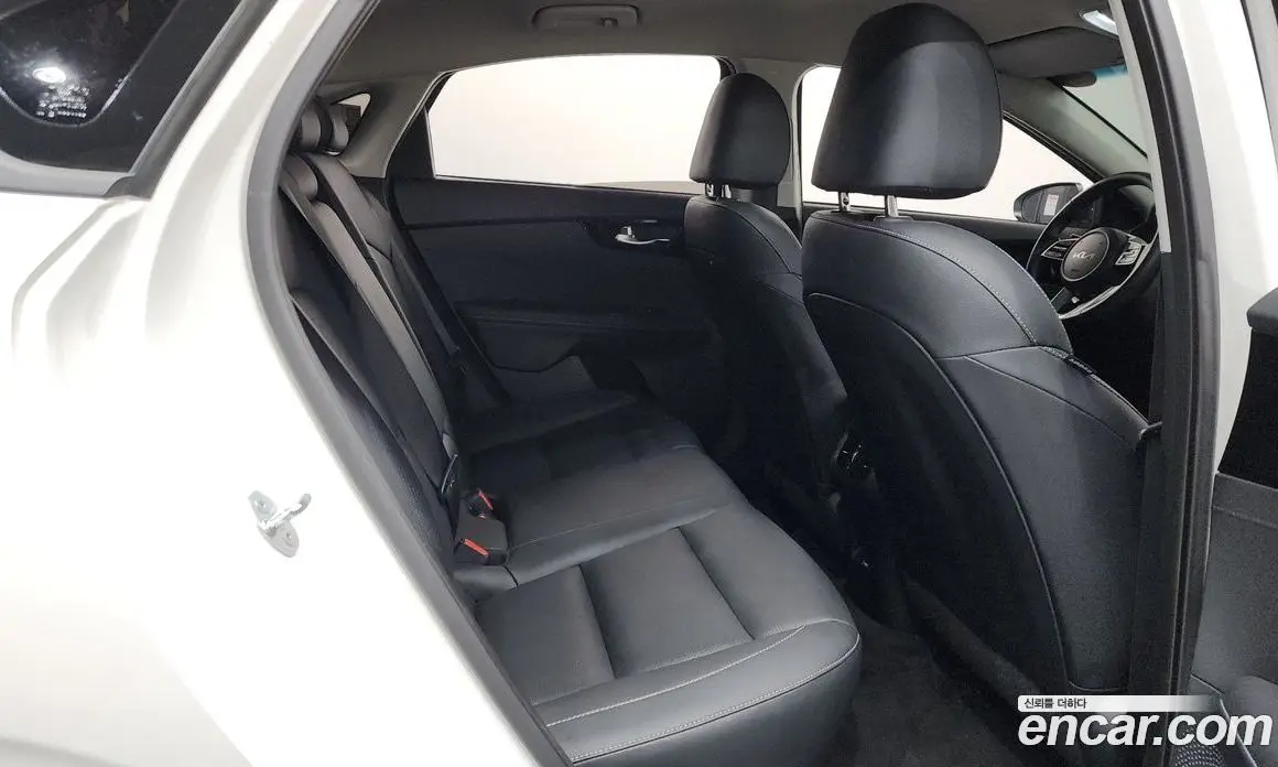 Kia K3 2024 1.6 автомат (гидро), фото 23 Kia K3 2024 1.6 автомат (гидро), фото 23