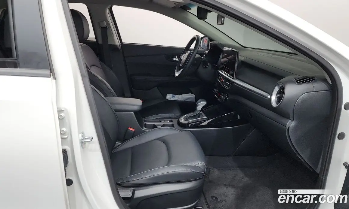 Kia K3 2024 1.6 автомат (гидро), фото 24 Kia K3 2024 1.6 автомат (гидро), фото 24