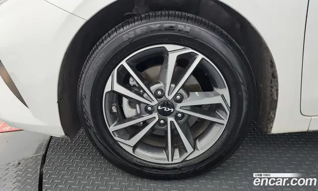 Kia K3 2024 1.6 автомат (гидро), миниатюра 5 Kia K3 2024 1.6 автомат (гидро), миниатюра 5