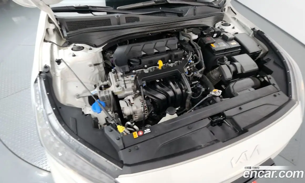 Kia K3 2024 1.6 автомат (гидро), фото 6 Kia K3 2024 1.6 автомат (гидро), фото 6