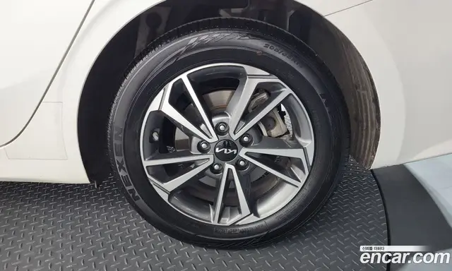 Kia K3 2024 1.6 автомат (гидро), миниатюра 7 Kia K3 2024 1.6 автомат (гидро), миниатюра 7