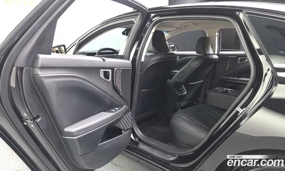 Kia K8 2025 1.6 автомат (гидро), фото 16 Kia K8 2025 1.6 автомат (гидро), фото 16