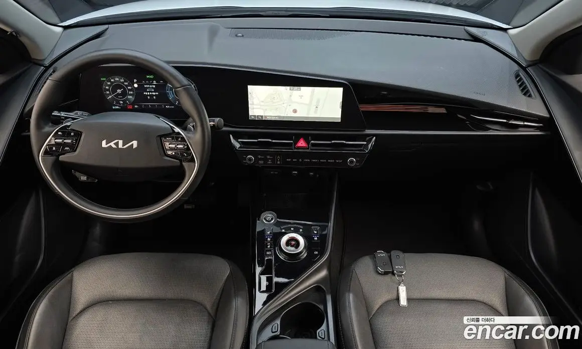 Kia Niro 2023 0.2 автомат (гидро), фото 10 Kia Niro 2023 0.2 автомат (гидро), фото 10