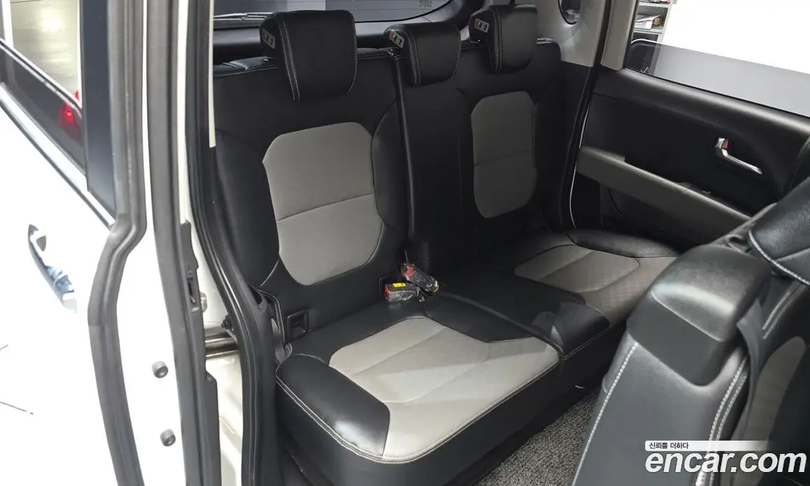 Kia Ray 2020 1.0 автомат (гидро), фото 12 Kia Ray 2020 1.0 автомат (гидро), фото 12