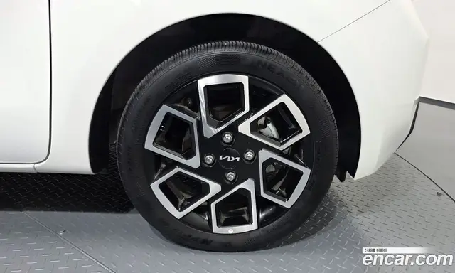 Kia Ray 2023 1.0 автомат (гидро), миниатюра 6 Kia Ray 2023 1.0 автомат (гидро), миниатюра 6