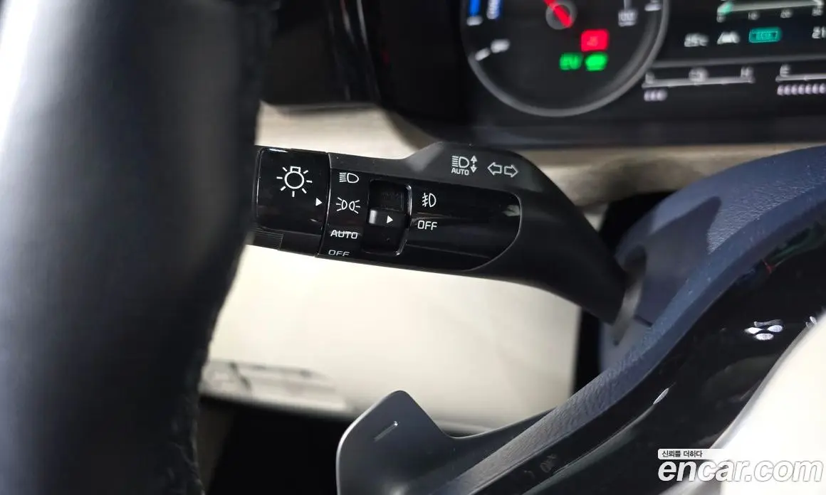 Kia Sorento 2023 1.6 автомат (гидро), фото 25