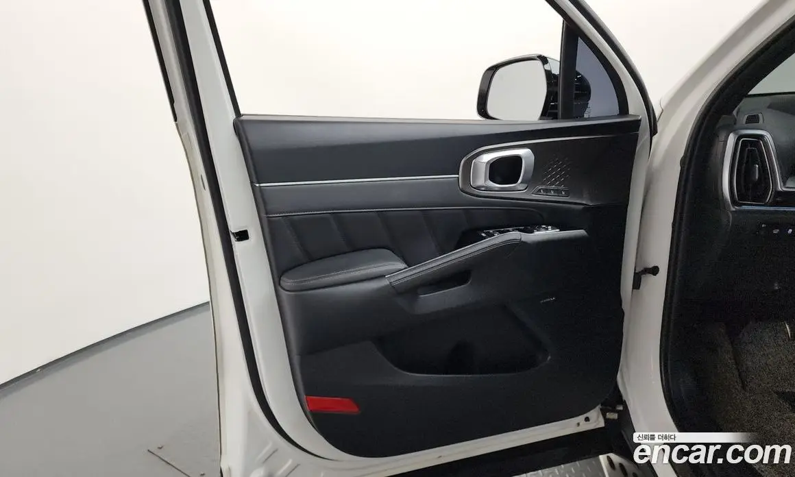 Kia Sorento 2023 2.2 автомат (гидро), фото 14 Kia Sorento 2023 2.2 автомат (гидро), фото 14