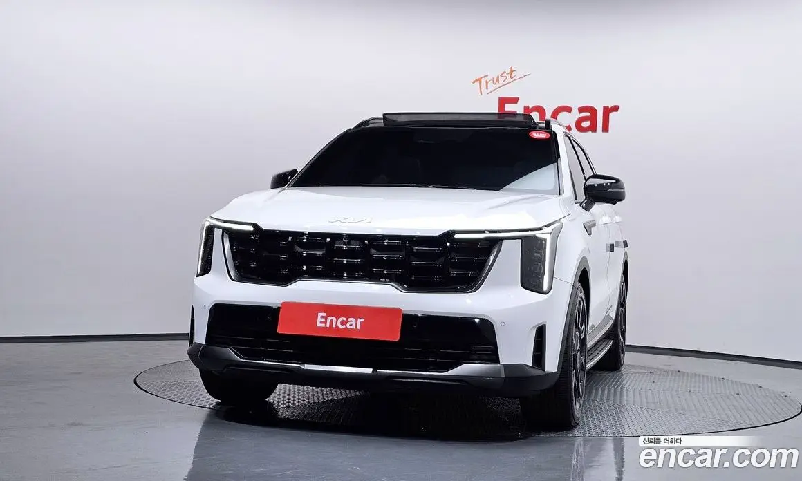 Kia Sorento 2023 2.2 автомат (гидро), фото 3 Kia Sorento 2023 2.2 автомат (гидро), фото 3