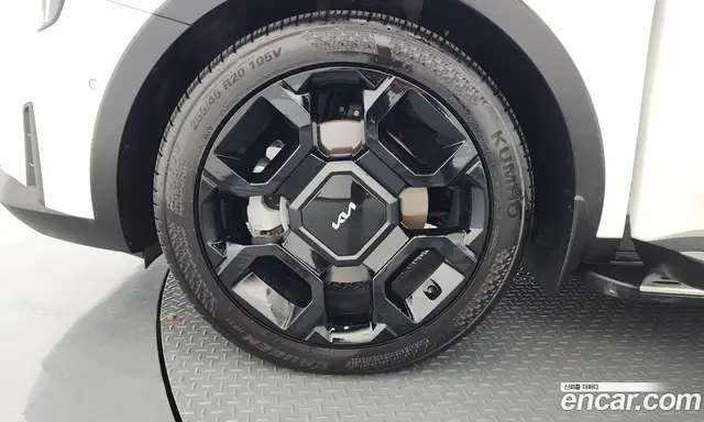Kia Sorento 2023 2.2 автомат (гидро), миниатюра 5 Kia Sorento 2023 2.2 автомат (гидро), миниатюра 5