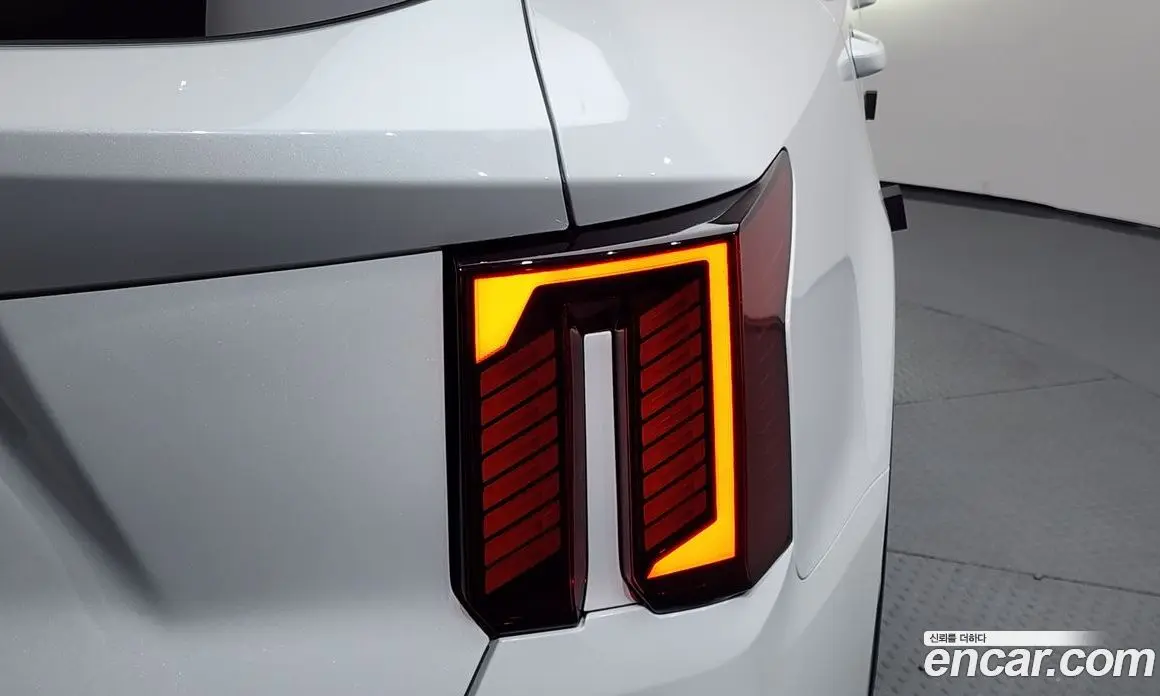 Kia Sorento 2023 2.2 автомат (гидро), фото 9 Kia Sorento 2023 2.2 автомат (гидро), фото 9