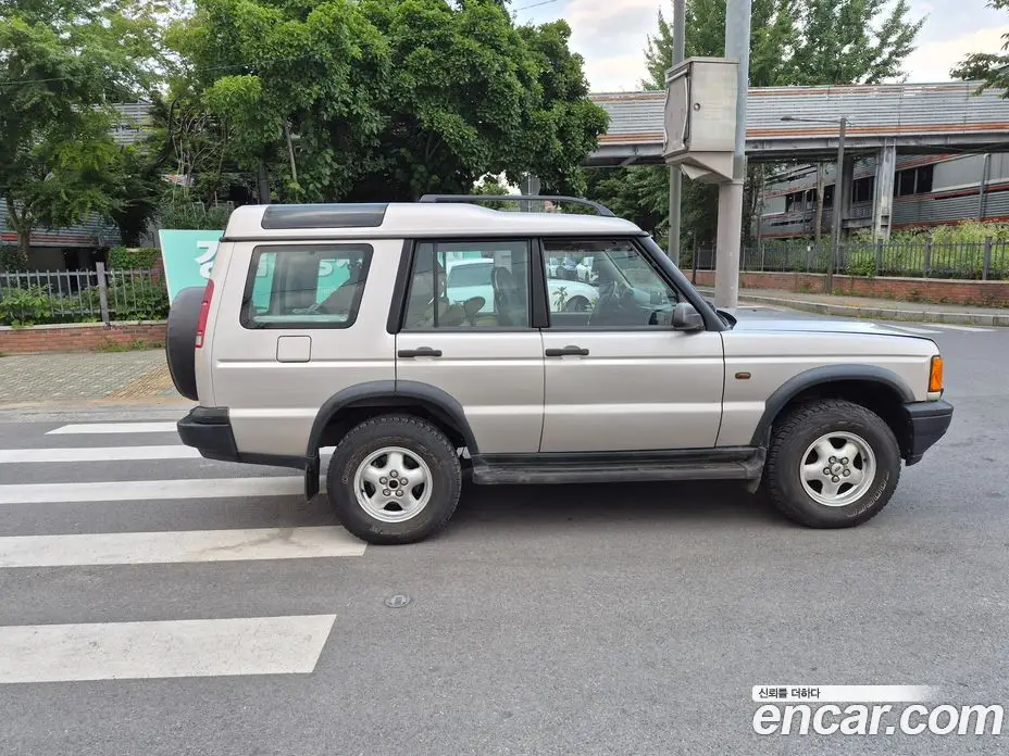 Land Rover Discovery 1999 4.0 автомат (гидро), фото 14 Land Rover Discovery 1999 4.0 автомат (гидро), фото 14