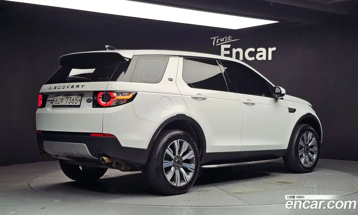 Land Rover Discovery Sport 2018 2.0 автомат (гидро), фото 2 Land Rover Discovery Sport 2018 2.0 автомат (гидро), фото 2