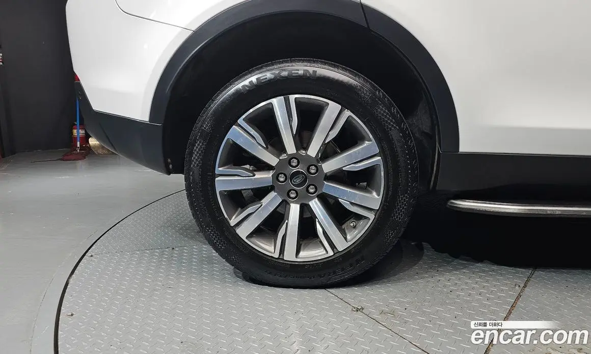 Land Rover Discovery Sport 2018 2.0 автомат (гидро), фото 5 Land Rover Discovery Sport 2018 2.0 автомат (гидро), фото 5