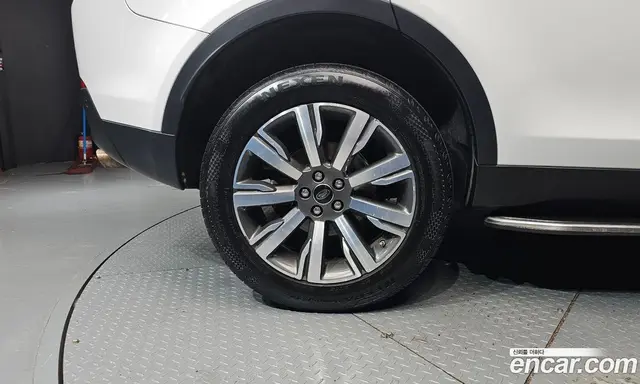 Land Rover Discovery Sport 2018 2.0 автомат (гидро), миниатюра 5 Land Rover Discovery Sport 2018 2.0 автомат (гидро), миниатюра 5