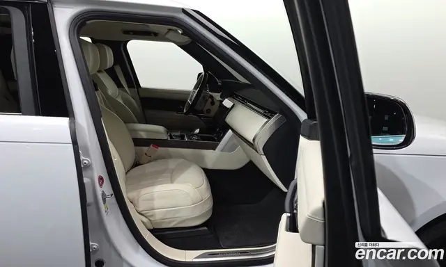Land Rover Range Rover 2022 3.0 автомат (гидро), миниатюра 11 Land Rover Range Rover 2022 3.0 автомат (гидро), миниатюра 11