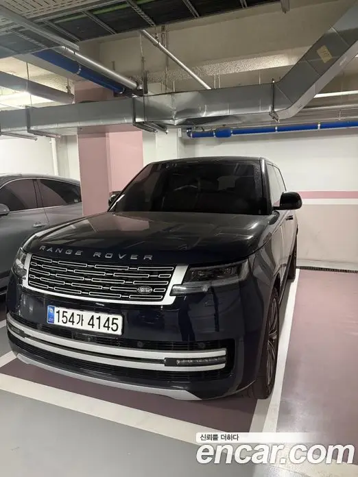 Land Rover Range Rover 2023 4.4 автомат (гидро), миниатюра 1 Land Rover Range Rover 2023 4.4 автомат (гидро), миниатюра 1