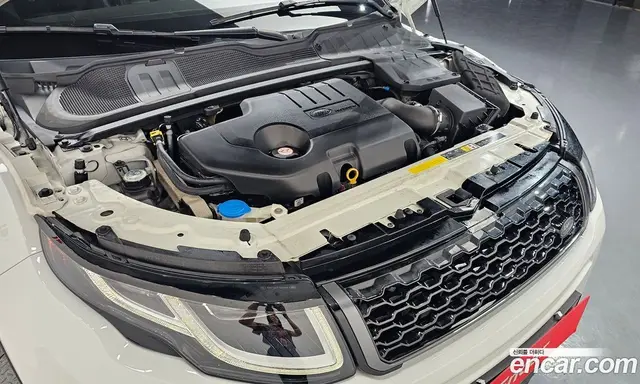 Land Rover Range Rover Evoque 2019 2.0 автомат (гидро), миниатюра 5 Land Rover Range Rover Evoque 2019 2.0 автомат (гидро), миниатюра 5