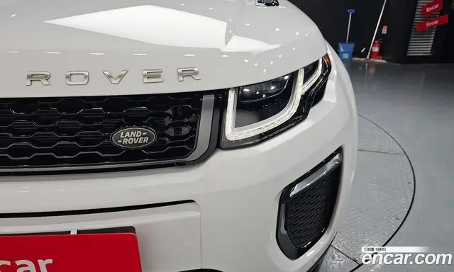 Land Rover Range Rover Evoque 2019 2.0 автомат (гидро), миниатюра 7 Land Rover Range Rover Evoque 2019 2.0 автомат (гидро), миниатюра 7