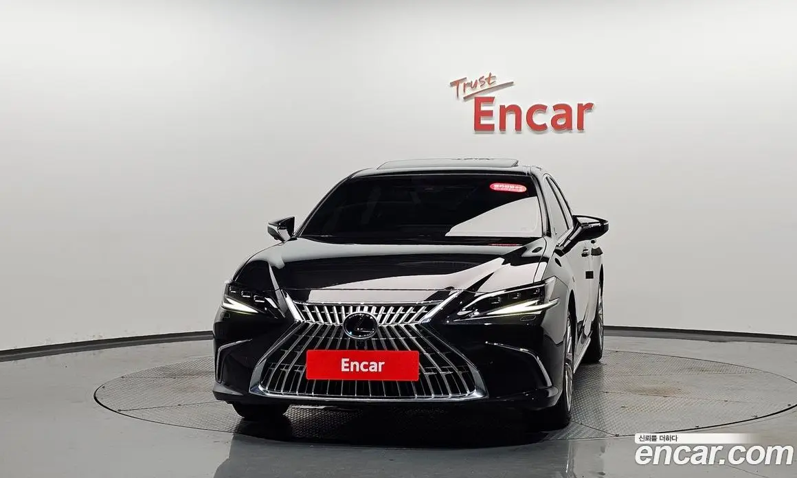 Lexus ES 2025 2.5 автомат (гидро), фото 2 Lexus ES 2025 2.5 автомат (гидро), фото 2