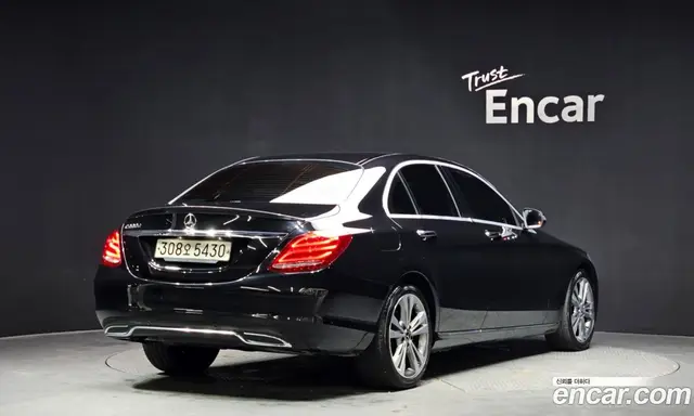 Mercedes-Benz C-Class 2018 2.1 автомат (гидро), миниатюра 2