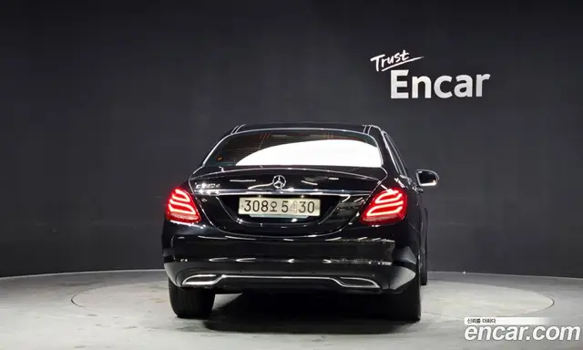 Mercedes-Benz C-Class 2018 2.1 автомат (гидро), миниатюра 4
