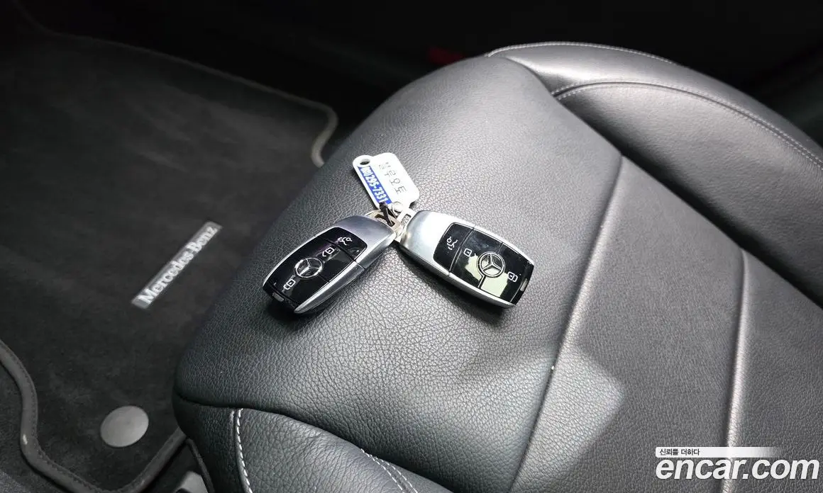 Mercedes-Benz E-Class 2017 2.0 автомат (гидро), фото 17 Mercedes-Benz E-Class 2017 2.0 автомат (гидро), фото 17