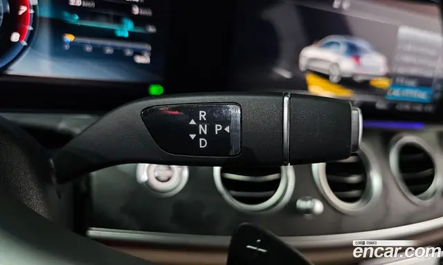 Mercedes-Benz E-Class 2020 2.0 автомат (гидро), миниатюра 12
