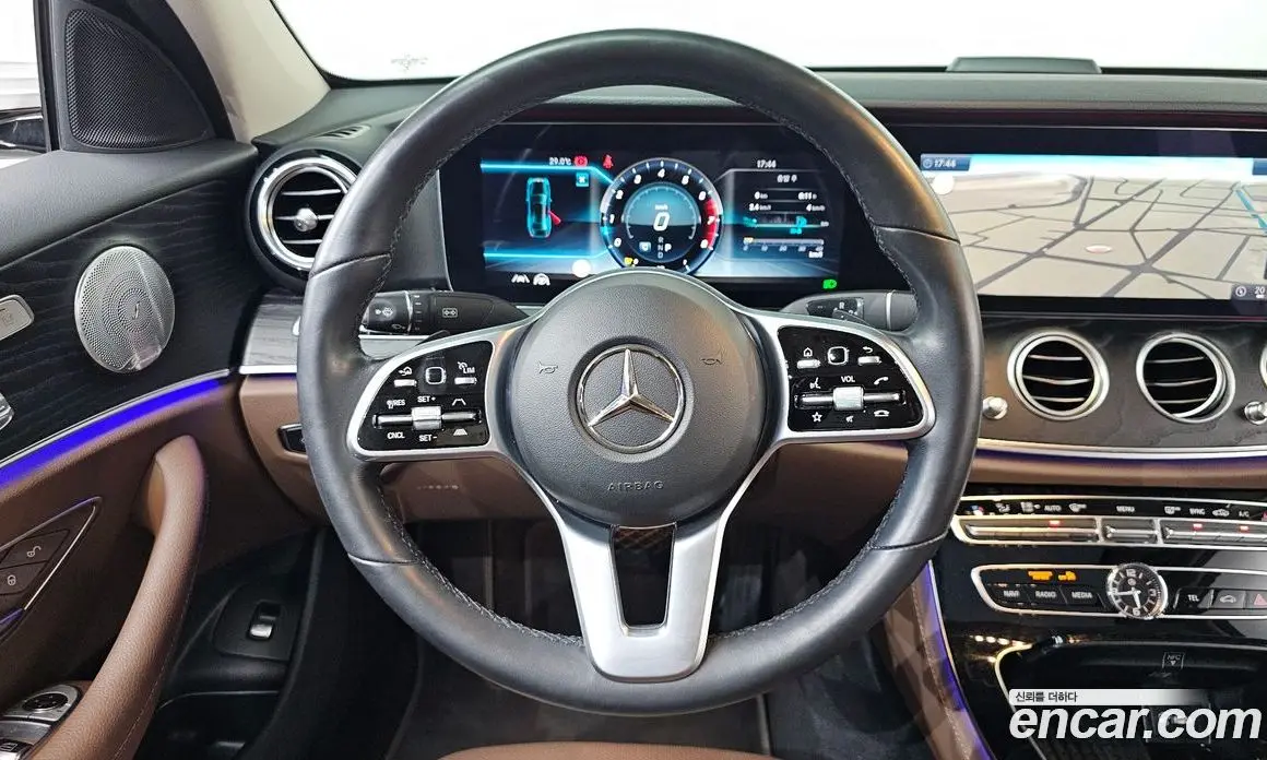 Mercedes-Benz E-Class 2020 2.0 автомат (гидро), фото 19 Mercedes-Benz E-Class 2020 2.0 автомат (гидро), фото 19