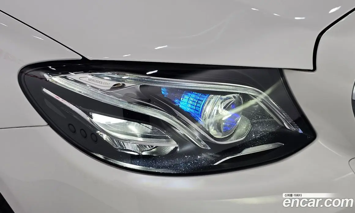 Mercedes-Benz E-Class 2020 2.0 автомат (гидро), фото 8 Mercedes-Benz E-Class 2020 2.0 автомат (гидро), фото 8