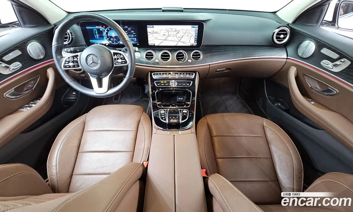 Mercedes-Benz E-Class 2020 2.0 автомат (гидро), фото 10 Mercedes-Benz E-Class 2020 2.0 автомат (гидро), фото 10