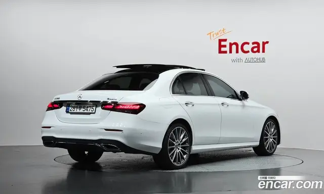 Mercedes-Benz E-Class 2022 2.0 автомат (гидро), миниатюра 2 Mercedes-Benz E-Class 2022 2.0 автомат (гидро), миниатюра 2
